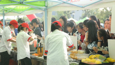 倡导健康饮食，领略美食文化——我校召开第一届校园文化美食节